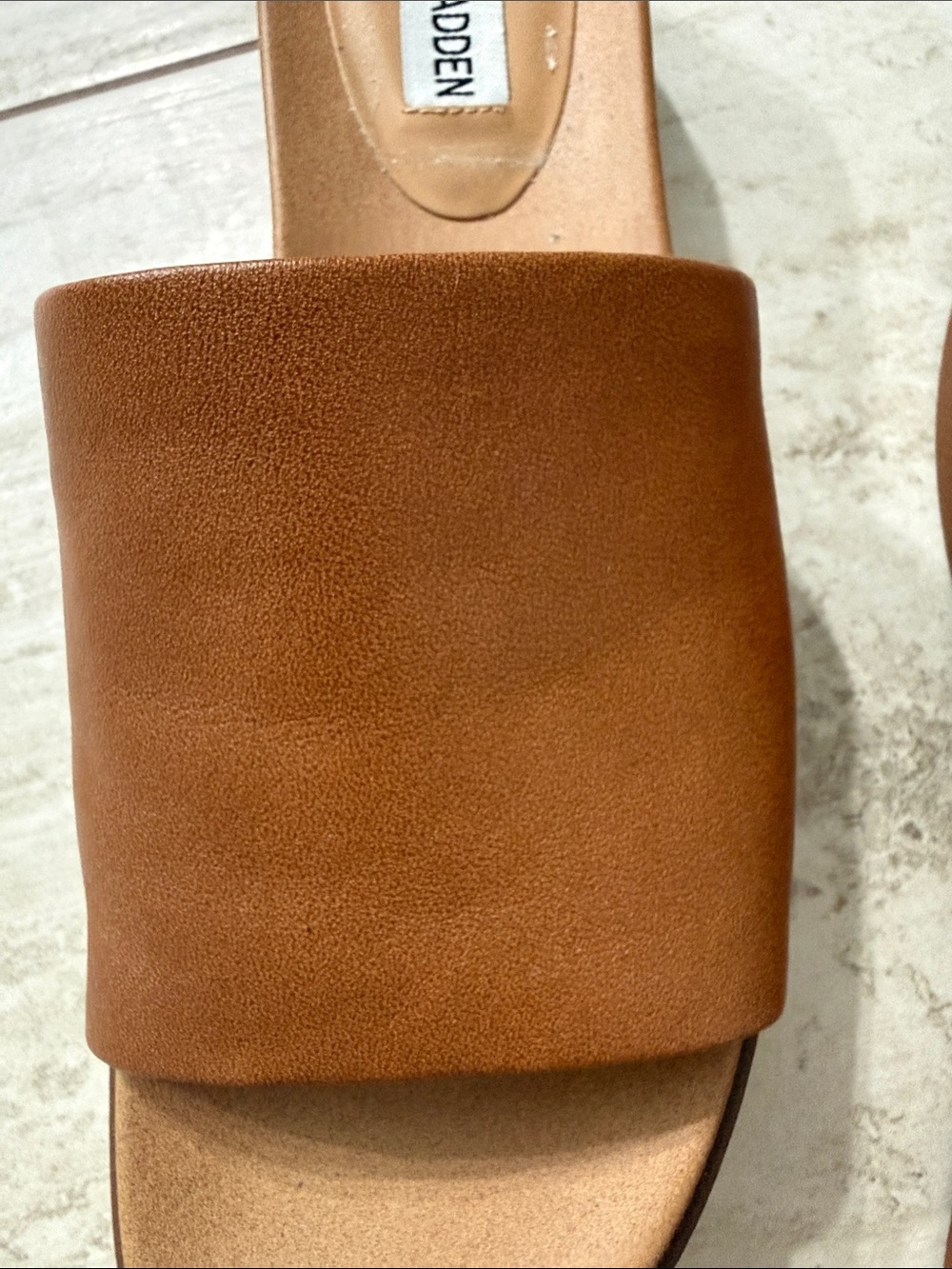 Steve Madden Tan Brown Wide leather strap Slide Sandals size 9.5 new - Picture 3 of 6